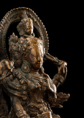 Figur einer tantrischen Gottheit aus Kupfer - фото 4