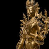 Feine feuerveroldete Bronze des Padmapani - photo 9