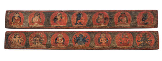 Paar Buchdeckel mit verschiedenen Gottheiten - photo 1