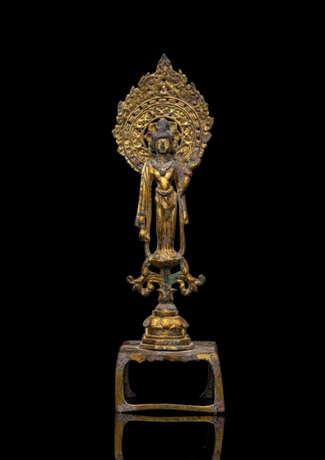 Feuervergoldete Bronze des Avalokiteshvara auf einem Lotus - Foto 1