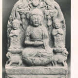 Große und seltene Stele des Buddha Shakyamuni aus Sandstein - Foto 8