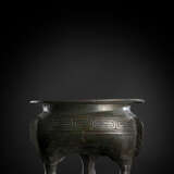 Weihrauchbrenner in Form eines 'ding' im archaischen Stil - Foto 2