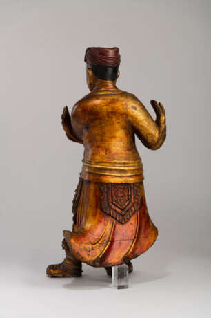 Große Figur des Guan Ping aus Holz mit Lackvergoldung - Foto 7