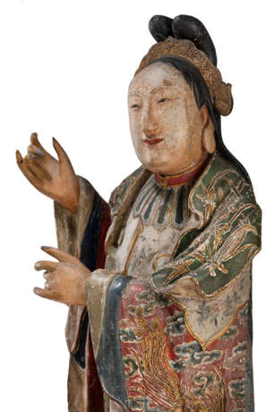 Große Figur einer Dame aus Holz mit polychromer und goldfarbener Stuckfassung - photo 5
