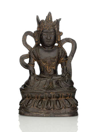Bronze des Guanyin mit Resten von Vergoldung - фото 1