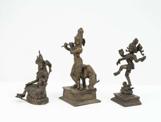 Drei Bronzefiguren der Syamatara, des Krishna und Nataraja-Shiva - Foto 2