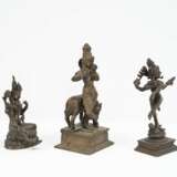 Drei Bronzefiguren der Syamatara, des Krishna und Nataraja-Shiva - Foto 4
