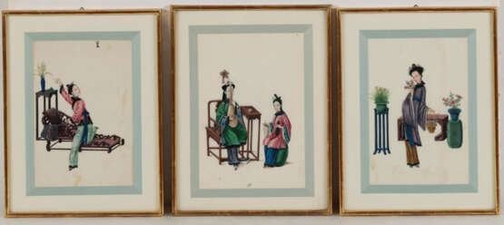 Drei Reisblattmalereien mit Darstellungen eleganter Damen - photo 1