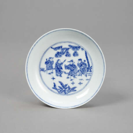Kleiner Teller aus Porzellan mit unterglasurblauem Dekor - Foto 1