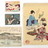 Drei Oban tate-e und ein Diptychon von diversen Künstlern u.a Toyokuni III, eine Doppelbuchseite von Matsukawa Hanzan und zwei kleine Albumblätter mit erotischen Sujets - фото 4