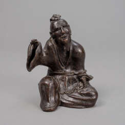 In zwei Teilen gearbeiteter Weihrauchbrenner aus Bronze in Form eines bärtigen Mannes