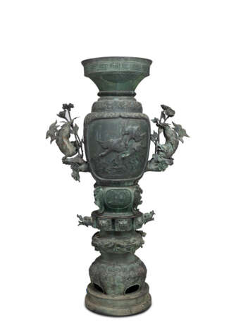 Monumentale Bronze-Vase - фото 1