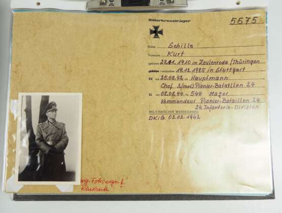 Sammlung von 120 Ritterkreuzträger Autographen und Fotos. - фото 9