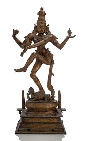 Bronze des tanzenden, vierarmigen Shiva - фото 1
