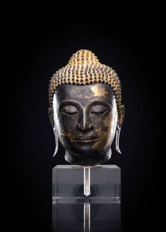 Kopf des Buddha aus Bronze - photo 1