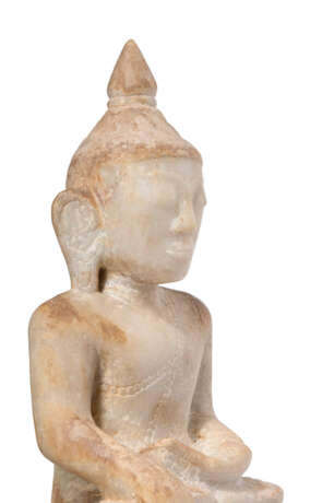 Skulptur des Buddha Shakyamuni aus Alabaster - фото 2