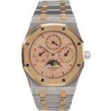 AUDEMARS PIGUET, REF. 25686PR.OO.0944PR.01, ROYAL OAK, A VERY FINE AND EXTREMELY RARE PLATINUM AND 18K ROSE GOLD PERPETUAL CALENDAR BRACELET WATCH WITH MOON PHASES, NUMBERED 18 OUT OF 37 EXAMPLES - Foto 1