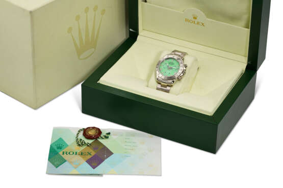 ROLEX, REF. 116509, DAYTONA, A VERY FINE AND RARE 18K WHITE GOLD CHRONOGRAPH WRISTWATCH WITH GREEN CHRYSOPRASE DIAL - фото 4