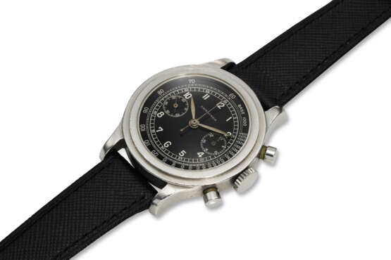 LONGINES, REF. 4974, “TRE TACCHE”, A VERY FINE AND RARE STEEL FLYBACK CHRONOGRAPH WRISTWATCH - Foto 2