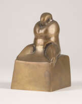 HEDE BÜHL SITZENDE FIGUR