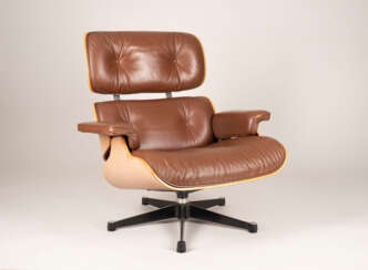CHARLES UND RAY EAMES SESSEL MODELL 'LOUNGE CHAIR'