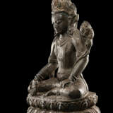 Seltene und große Steinfigur des Padmapani - photo 3