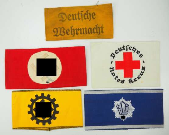 3. Reich : Lot von 5 Armbinden. - photo 1