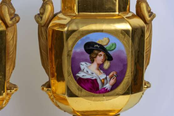 фарфоровe ваз в стиле ампир оk 1820 г 2 шт. Фарфор Франция Французский ампир (1804-1815) 1820 г. - фото 5