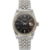 ROLEX, REF. 1601, DATEJUST, A VERY FINE STEEL AND 18K WHITE GOLD WRISTWATCH WITH DATE AND “TROPICAL” OMBRÉ DIAL - фото 1