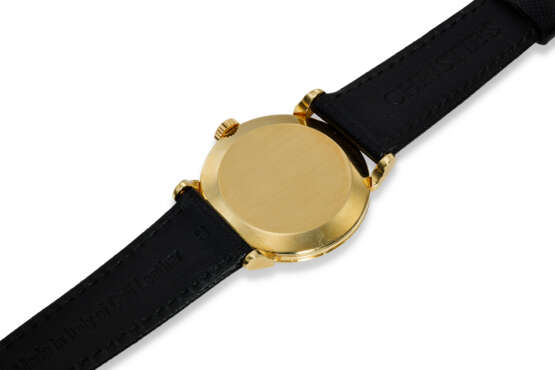 PATEK PHILIPPE, REF. 1578, CALATRAVA, A VERY FINE 18K YELLOW GOLD WRISTWATCH WITH SUBSIDIARY SECONDS - photo 3