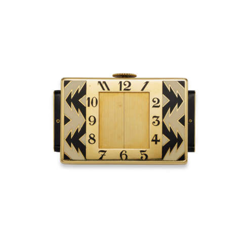 CARTIER, A VERY FINE AND RARE 18K YELLOW GOLD AND ENAMEL “SHUTTER” TRAVEL CLOCK - фото 2