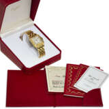 CARTIER, REF. 883968, PANTHÈRE, A FINE 18K YELLOW GOLD CUSHION-SHAPED QUARTZ WRISTWATCH WITH DATE - Foto 7