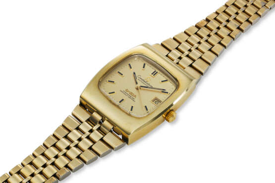 OMEGA, REF. 166.059, CONSTELLATION, A FINE STEEL AND 18K YELLOW GOLD PLATED CUSHION WRISTWATCH WITH DATE - photo 2