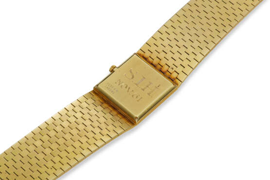 PIAGET, REF. 9131 C4, A VERY FINE 18K YELLOW GOLD BRACELET WATCH, BELONGING TO JOHNNY CASH'S TALENT MANAGER, SAUL HOLIFF - фото 3