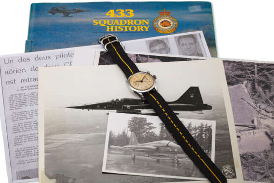 OMEGA, REF. 34-62, RCAF, A FINE AND RARE STEEL MILITARY-ISSUED CHRONOGRAPH WRISTWATCH - Foto 5