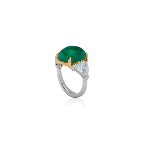 NO RESERVE | EMERALD AND DIAMOND RING - фото 12