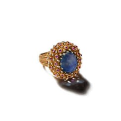 NO RESERVE | BUCCELLATI SAPPHIRE AND RUBY RING
