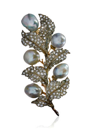 NO RESERVE | BUCCELLATI SET OF CULTURED PEARL AND DIAMOND JEWELRY - фото 3