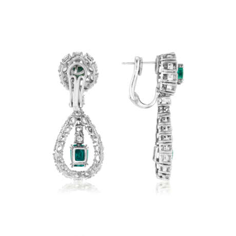 NO RESERVE | EMERALD AND DIAMOND EARRINGS - Foto 3