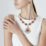 JACQUES TIMEY SET OF RUBY AND DIAMOND JEWELRY - Foto 2