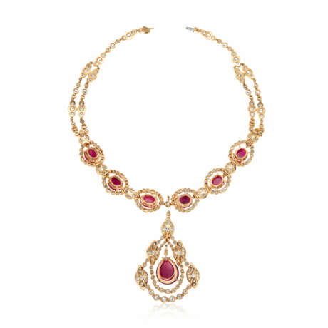 JACQUES TIMEY SET OF RUBY AND DIAMOND JEWELRY - фото 4