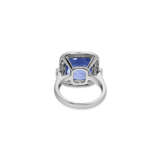 NO RESERVE | SAPPHIRE AND DIAMOND RING - фото 6