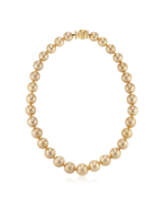 NO RESERVE | TRIO CULTURED PEARL NECKLACE