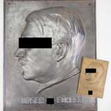 Lot von 2 Adolf Hitler Plaketten. - фото 1