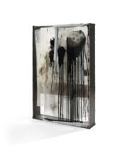 OSCAR TUAZON (B. 1975)