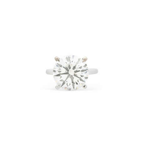 BAGUE DIAMANT DE 7.02 CARATS - фото 1