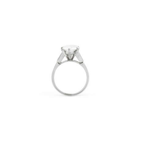 MAUBOUSSIN BAGUE DIAMANT MARQUISE DE 5.06 CARATS ET DIAMANTS - photo 3