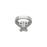 IMPORTANTE BAGUE DIAMANT DE 8.01 CARATS ET DIAMANTS - photo 4