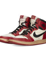 MICHAEL JORDAN GAME WORN ORIGINAL 1985 AIR JORDAN 1 ‘CHICAGO’ SNEAKERS