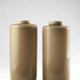 Pair of vases in lattimo and pagliesco incamiciato glass - photo 2